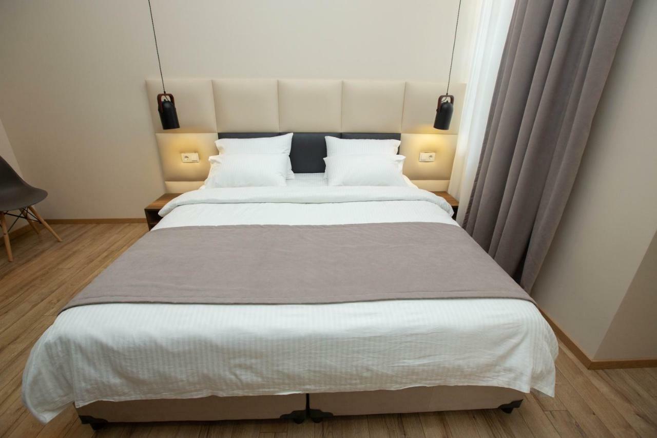History Hotel تبليسي المظهر الخارجي الصورة